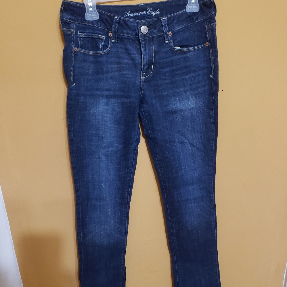 AE skinny kick